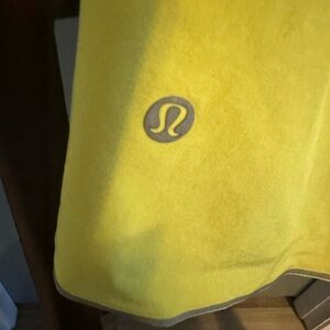 Lululemon Athletica Vibrant Yellow Men's Shorts